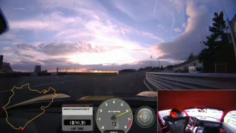 Porsche 911 GT2 RS, è lei la nuova regina del Nurburgring