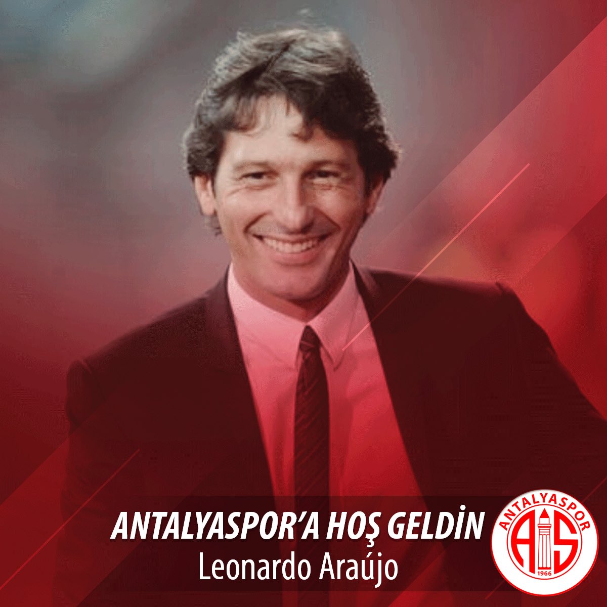 Ufficiale: Leonardo nuovo allenatore dell'Antalyaspor