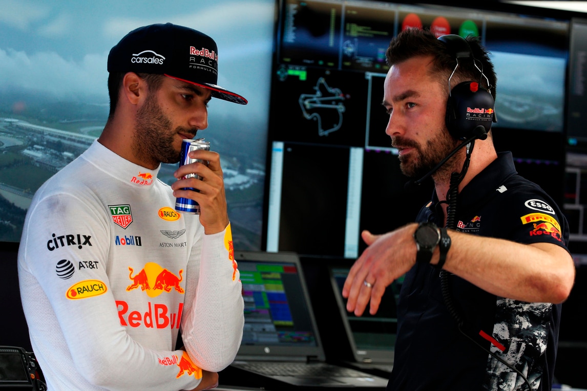 F1 Malesia, Ricciardo: «La Ferrari era troppo veloce»