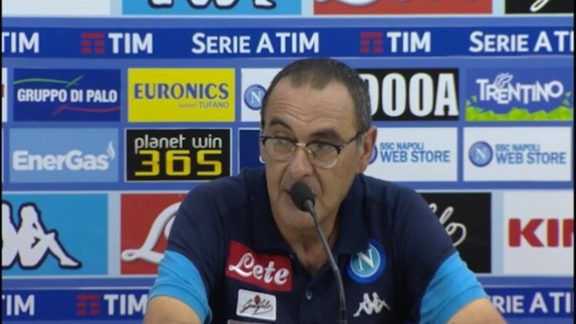 Sarri: "Sarebbe presuntuoso parlare di scudetto"