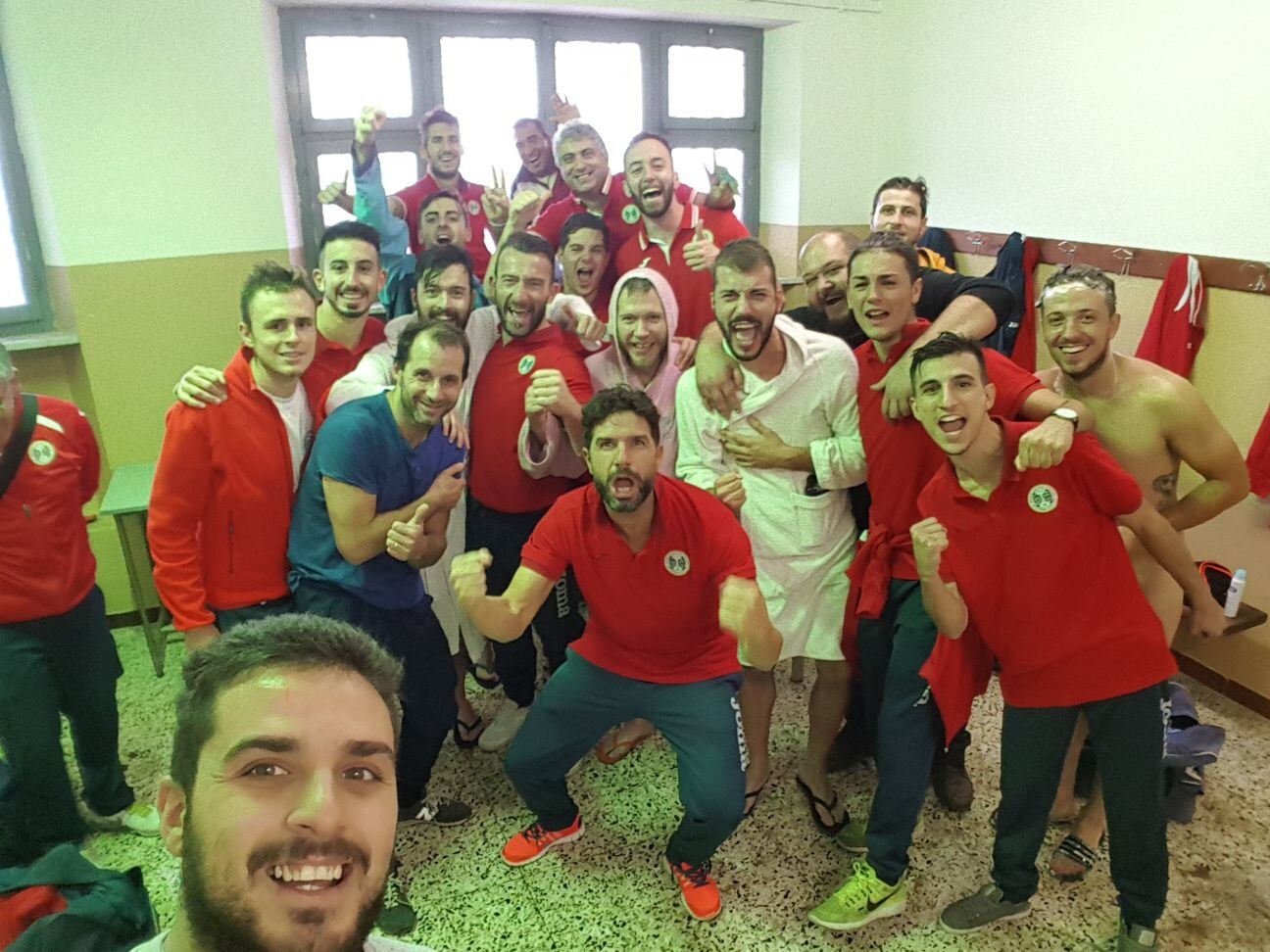 Seconda Categoria - Uragano Tozzi, Giavenocoazze da quartieri alti