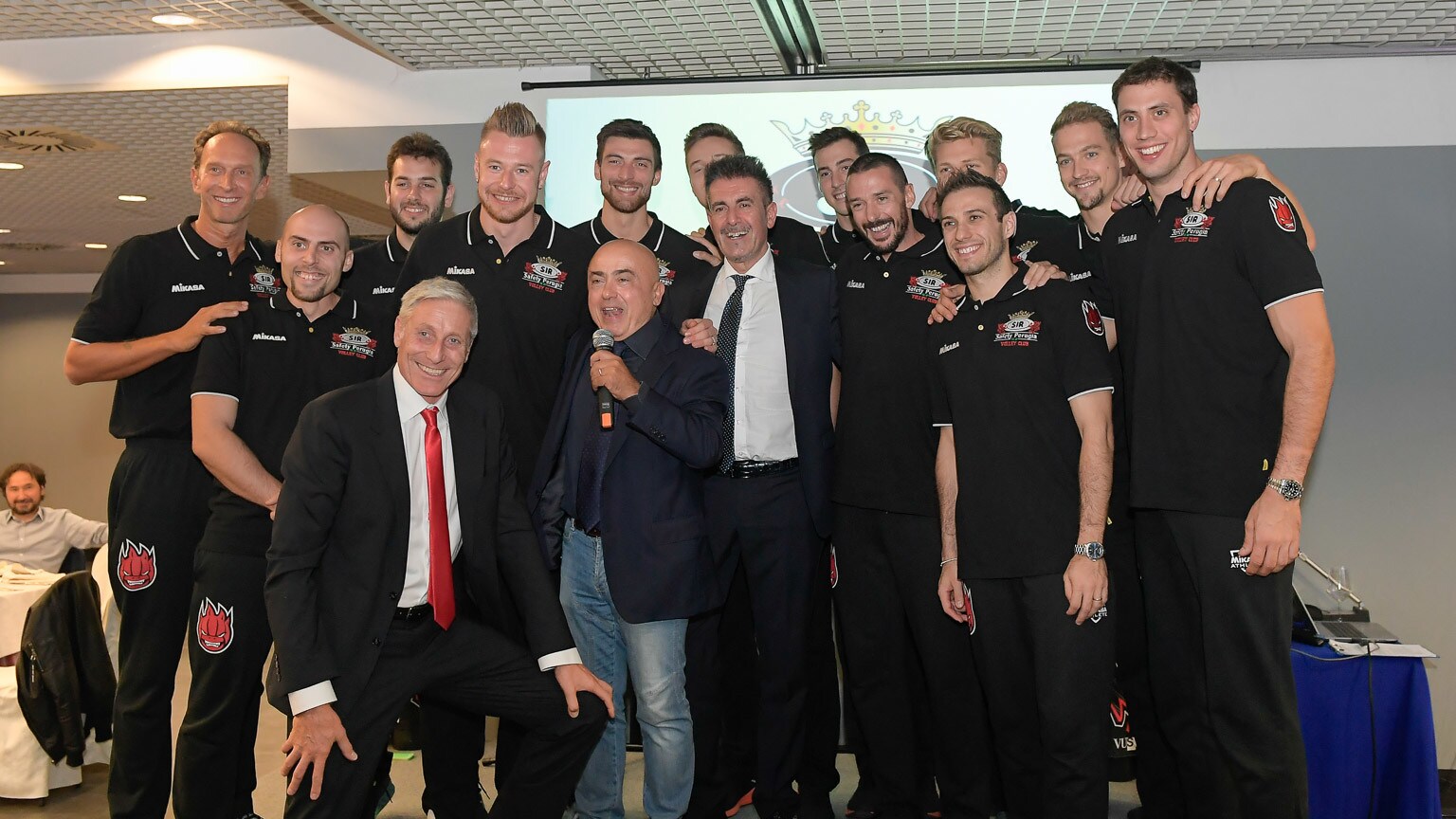 Perugia si presenta con Cevoli mattatore e Russell in palestra