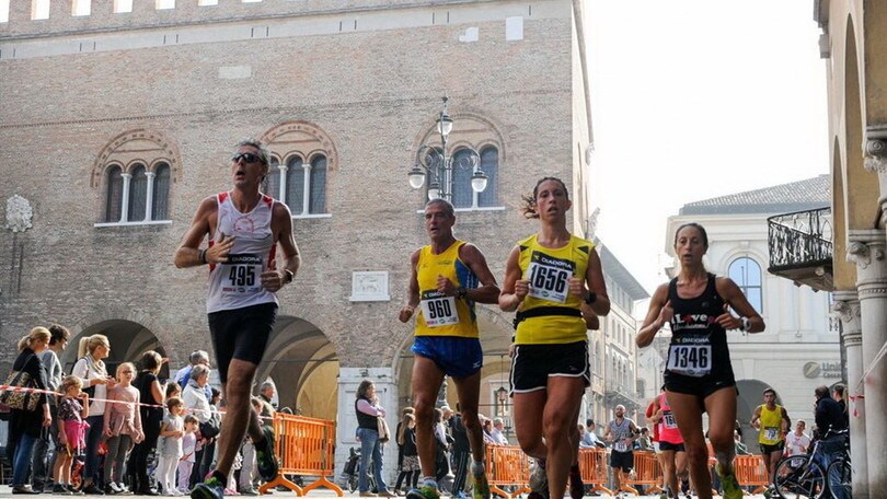 In 2500 verso il traguardo ai piedi delle mura per la Mezza di Treviso