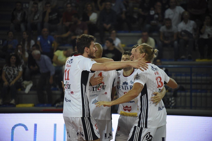 La Revivre Milano va a vincere a Frosinone e passa agli Ottavi