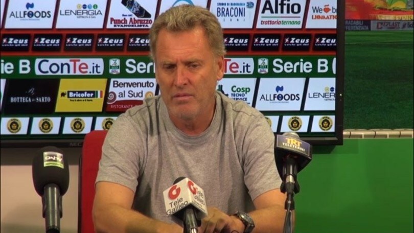 Pochesci: "I gufi? Guardo bicchiere mezzo pieno"