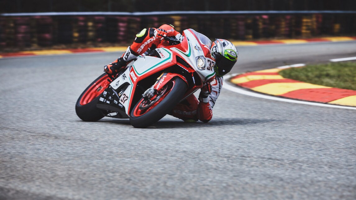 MV Agusta F4 RC, la Superbike di Camier pronta per la strada
