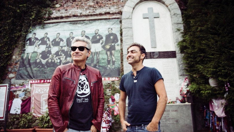 Torino, i fratelli Ligabue in visita a Superga
