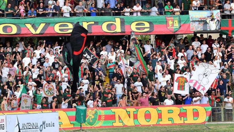 Serie B, romanzesca vittoria dell'Unicusano Ternana con lo Spezia