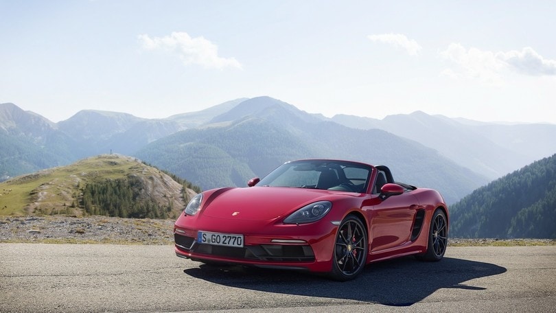 Porsche 718 Cayman e Boxster GTS, immagini