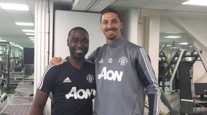 Ibrahimovic, si avvicina il rientro: «Da una settimana si allena con la squadra»