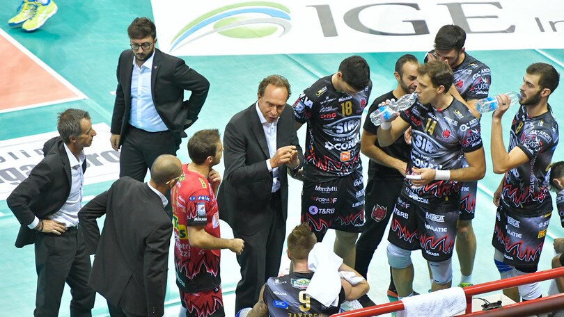 Verona - Perugia, big match. Bari e Frosinone aprono le porte al grande volley
