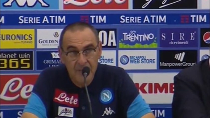 Sarri: "Solo in Italia c'è la masturbazione mentale per il turnover"