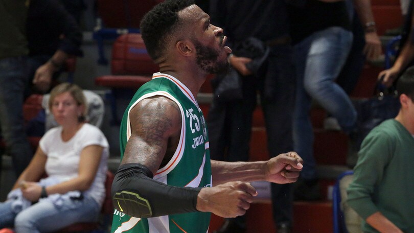 Basket Serie A, Rich show: Avellino sbanca Pistoia