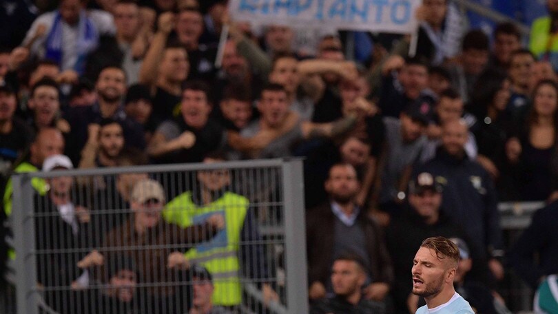 Serie A Lazio, insulti antisemiti in Curva: Procura aprirà indagine