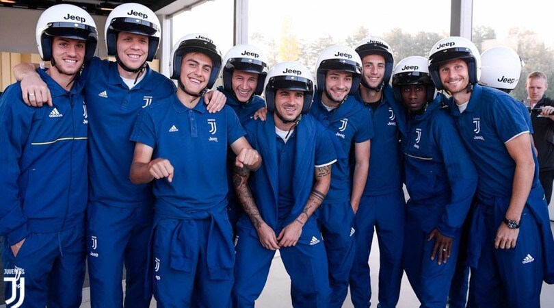 La Juve va fuoristrada con Jeep: foto