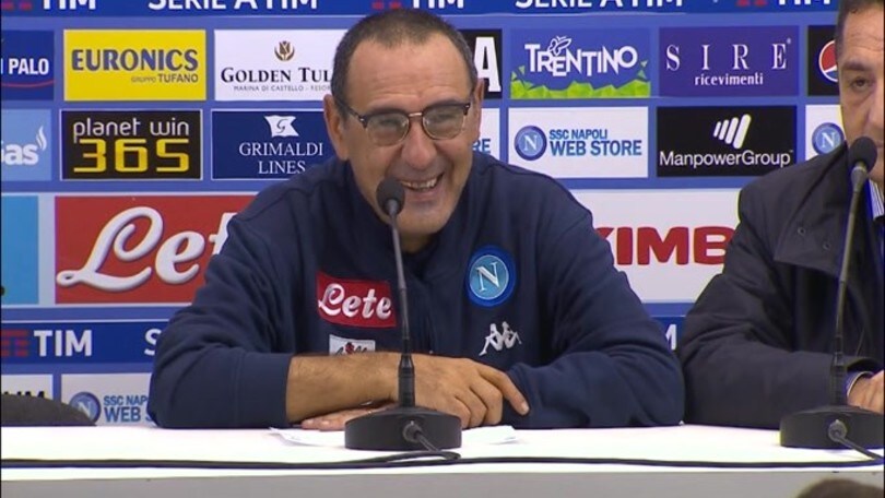 Sarri: "Quando vi rispondo dò un messaggio alla squadra..."
