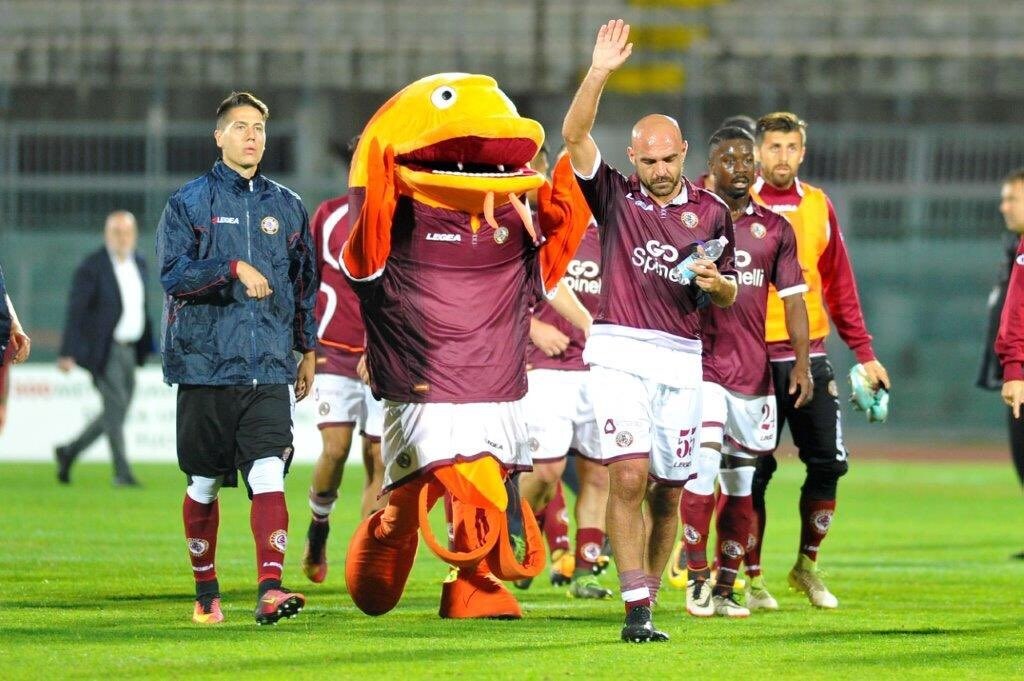 Serie C Livorno, tris e primato. Pari per l'Alessandria
