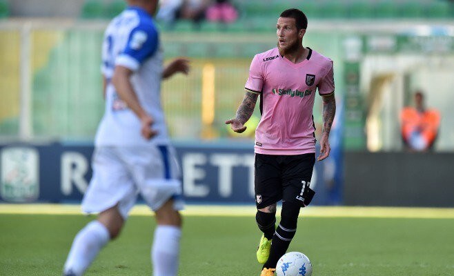 Serie B Palermo, dramma Morganella: saltano crociato e menisco