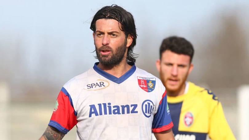 Promozione - Melle ruggente! Il leone della PiscineseRiva è finalmente uscito dalla gabbia