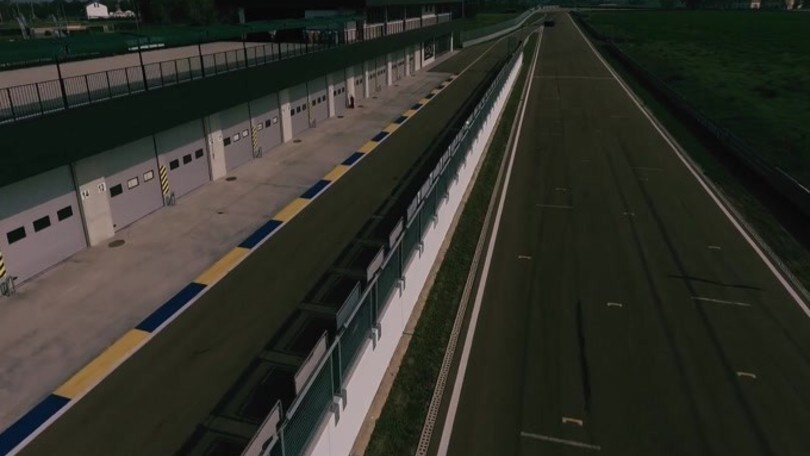 Mercedes concede l'onore delle armi alla Ferrari