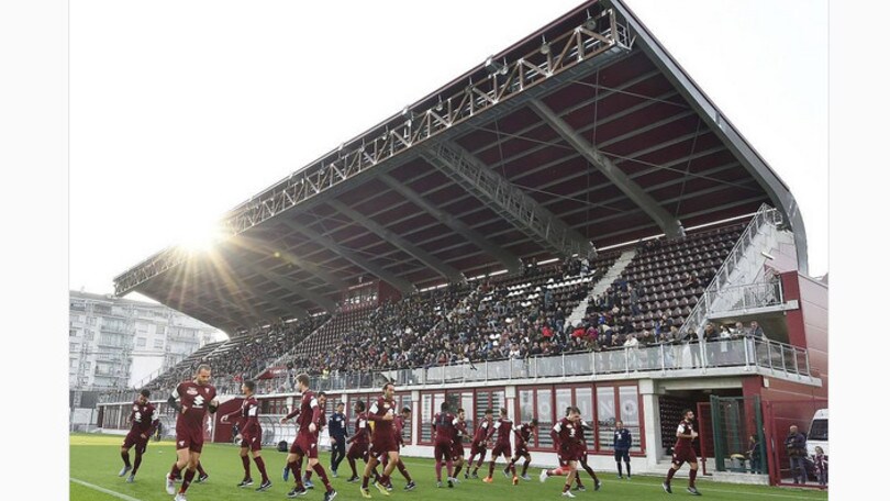 Torino, che entusiasmo. In 1500 al Fila per l'allenamento