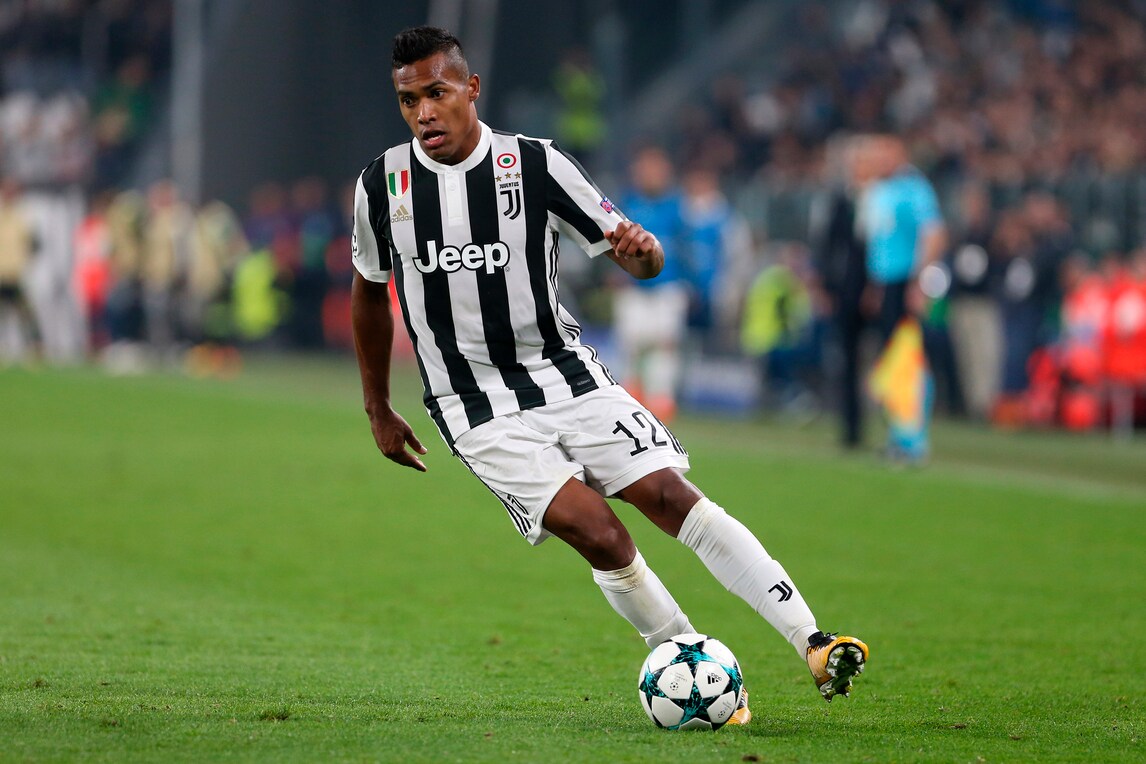 Juventus: mistero Alex Sandro, c'entra la testa. E c'è chi se ne approfitta