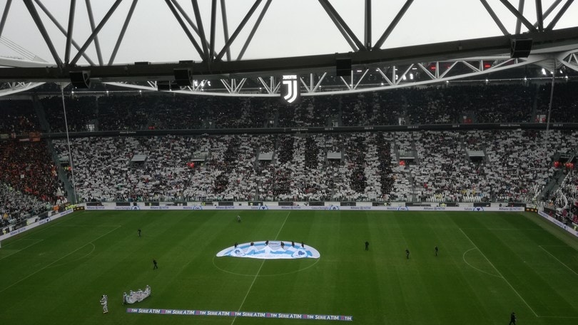 Juventus, la coreografia per i 120 anni