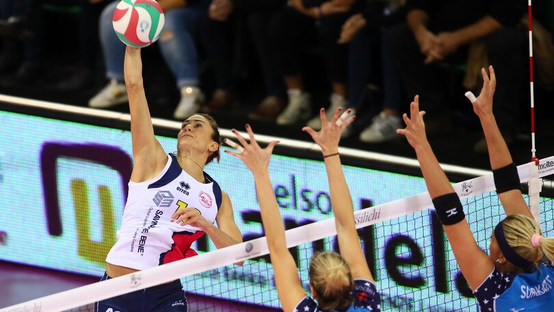 Volley: A1 Femminile, Conegliano, Scandicci e Novara padrone