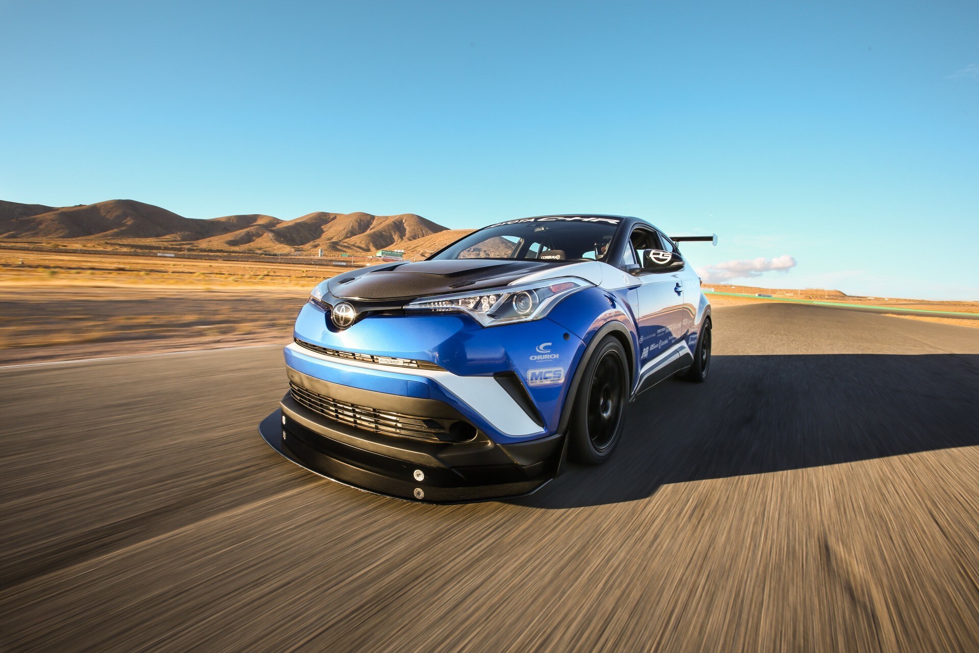 Toyota, il Suv C-HR diventa un mostro da 600 cavalli