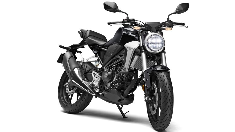 EICMA, Honda CB1000R: ecco l'erede della Hornet