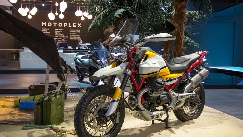 Moto Guzzi V85: foto