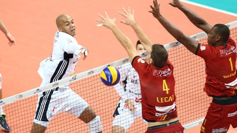 Volley: Superlega, nell'anticipo Milano batte Vibo e torna alla vittoria dopo quattro turni