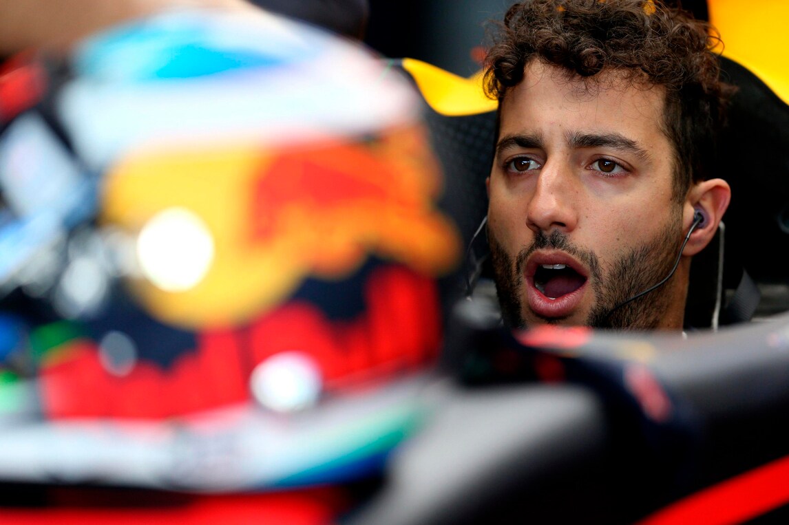 F1 Gp Brasile, Ricciardo: «Sul bagnato è più realistico battere la Mercedes»