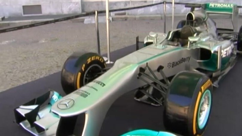F1, Brasile: pole di Bottas, Hamilton out in q1