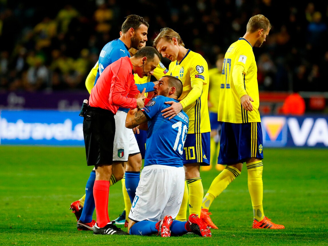 Italia, Bonucci giocherà con una maschera