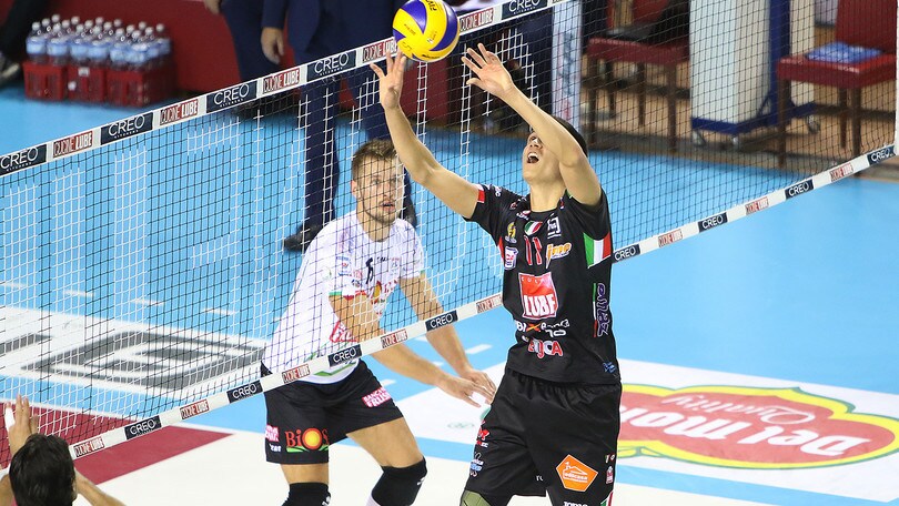 Volley: Superlega, Modena torna in testa, la Lube passeggia