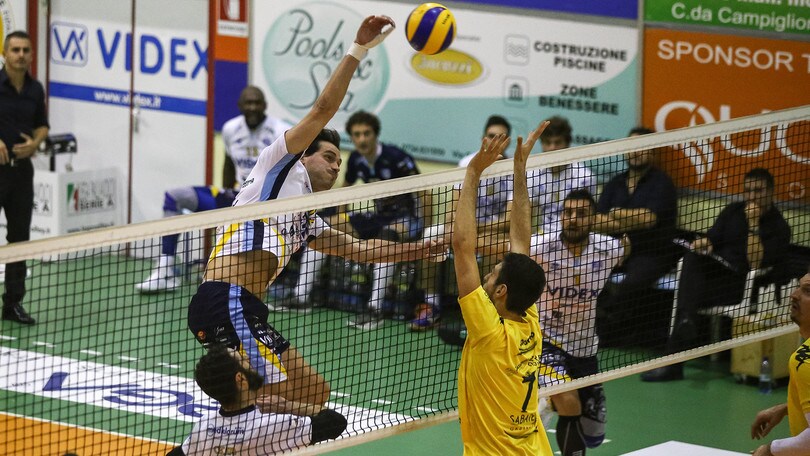 Volley: A2 Maschile, Girone Bianco: Grottazzolina resta in scia di Roma