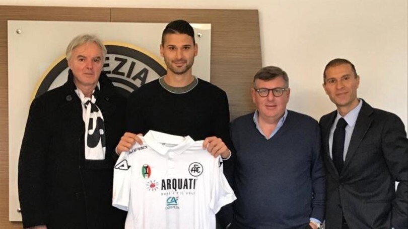 Calciomercato Spezia, ufficiale: firma Manfredini