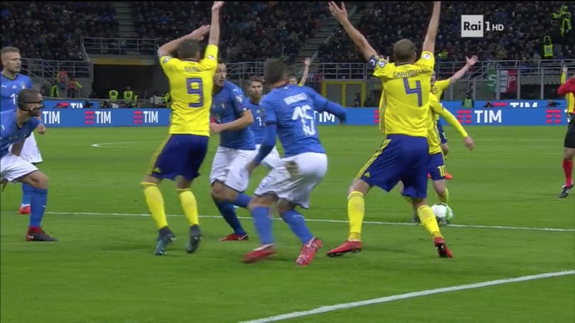 Non solo Parolo: anche la Svezia chiede invano due rigori