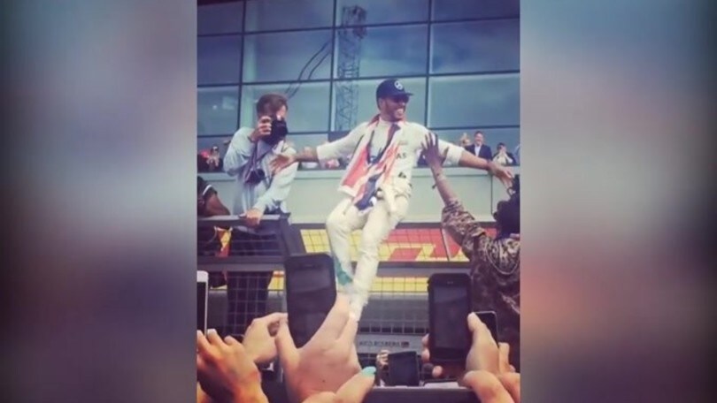 F1, Hamilton non digerisce i nuovi regolamenti