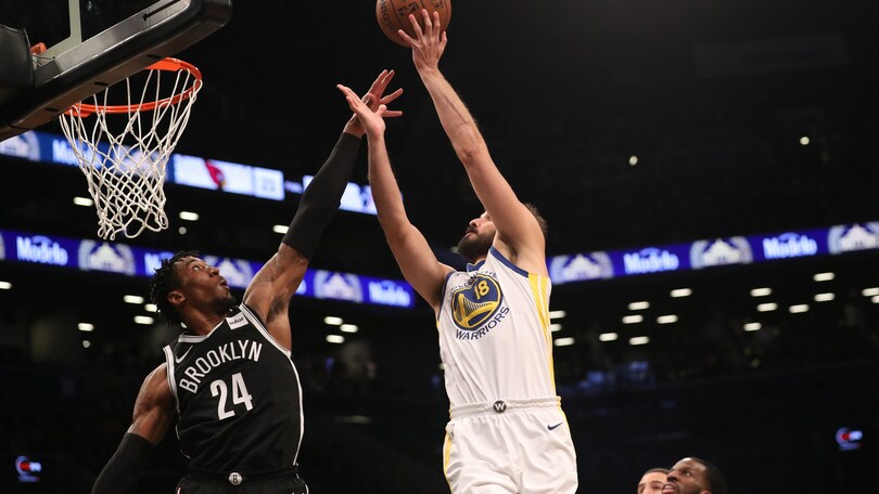 NBA, Curry affonda i Nets. Ball trascina i Lakers