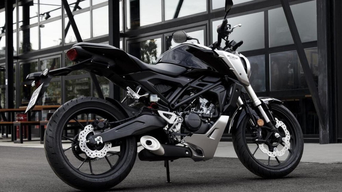 Honda CB300R e CB125R, entry level di carattere