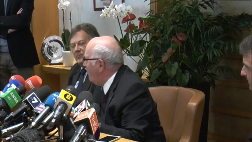 Tavecchio: "Non ho mai fatto così tanti selfie"