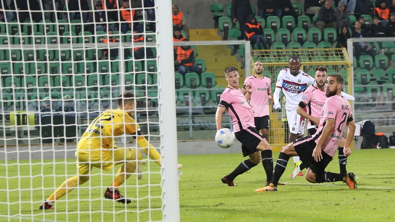 Serie B Palermo-Cittadella 0-3. Niente primato per Tedino