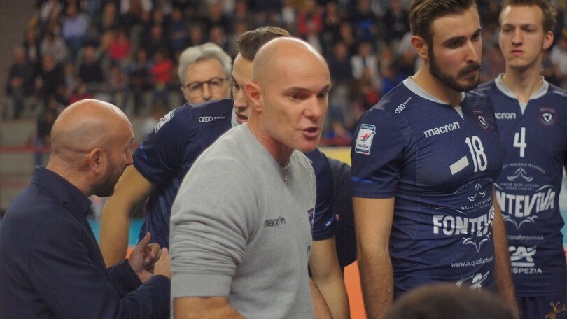 Volley: A2 Maschile,  Marini si dimette, in panchina arriva Mosca