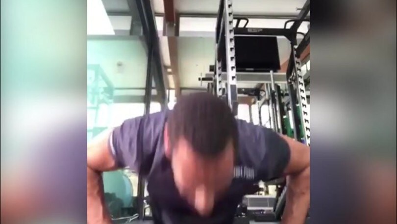 Rio Ferdinand, sudore e allenamento in palestra
