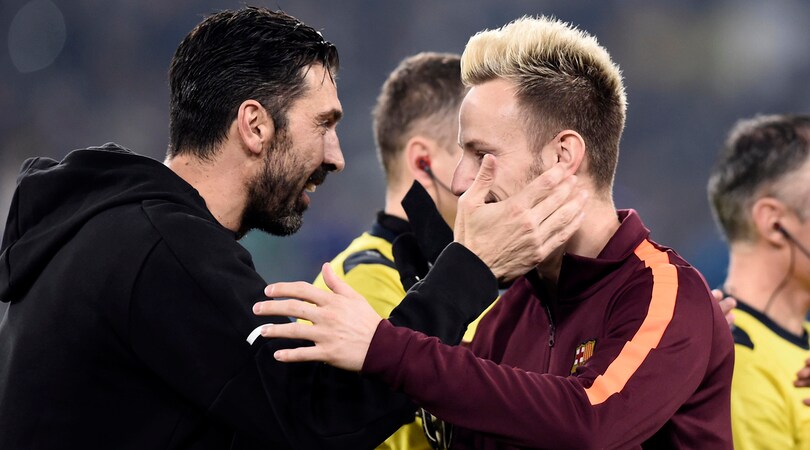 Rakitic ringrazia Buffon: «La tua maglia avrà posto privilegiato»