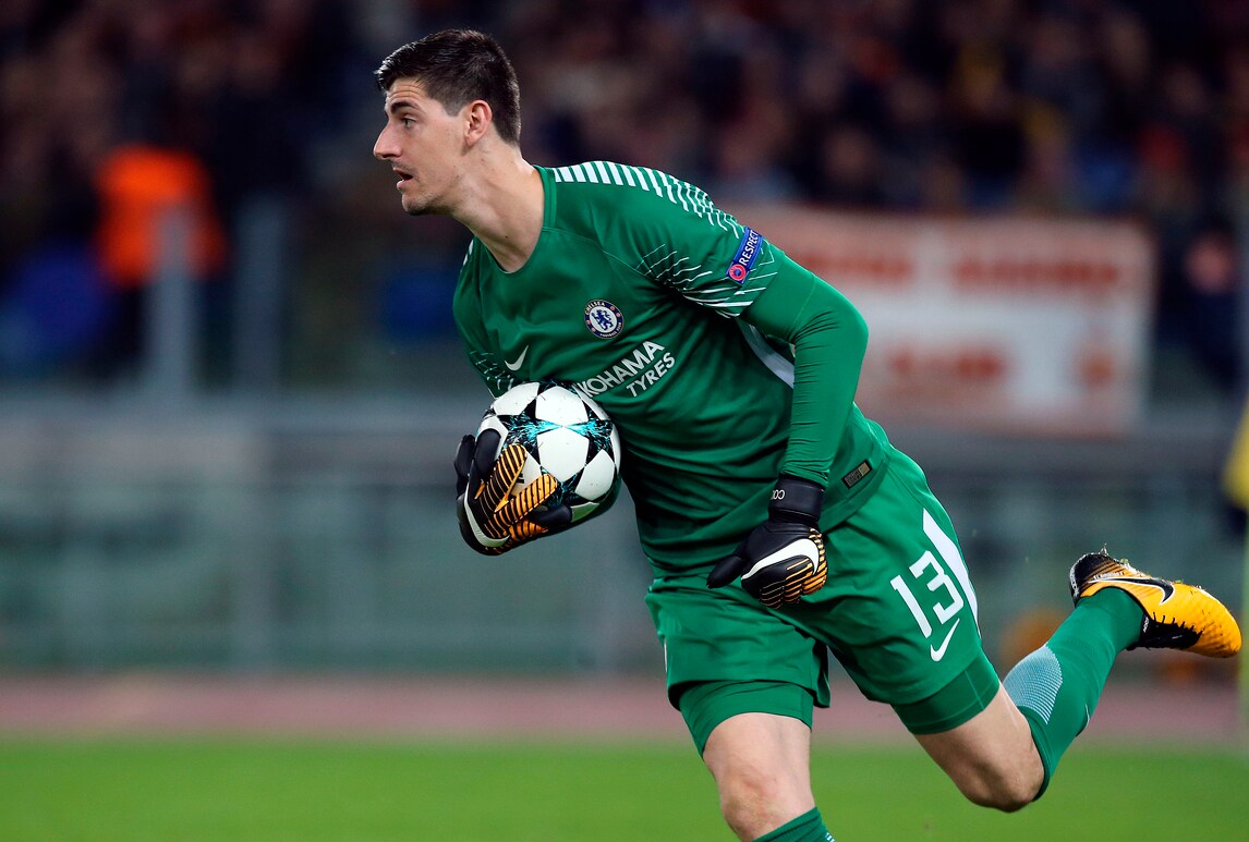 Chelsea, in stallo la trattativa con Courtois: «Juventus alla finestra»