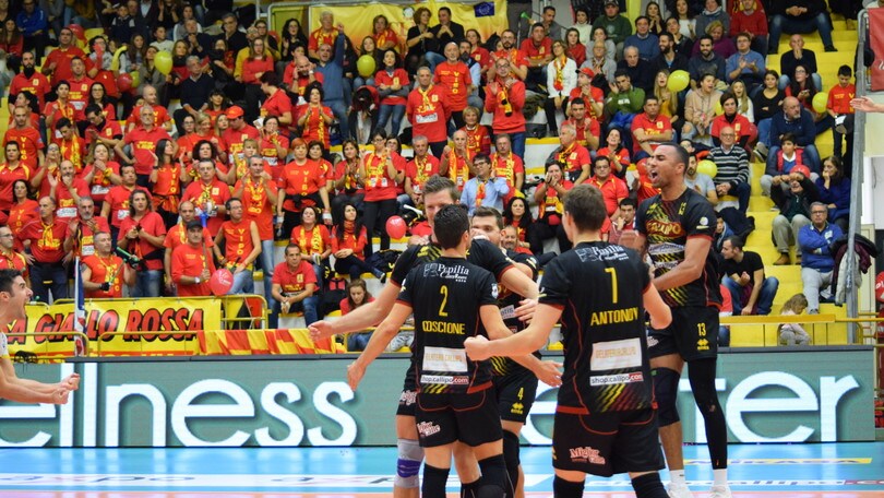 Volley: Superlega, domani sera l'anticipo della 9a fra Tonno Callipo e Azimut