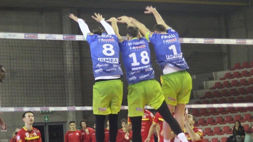 Volley: A2 Maschile, Girone Bianco: vincono Aversa e Potenza Picena